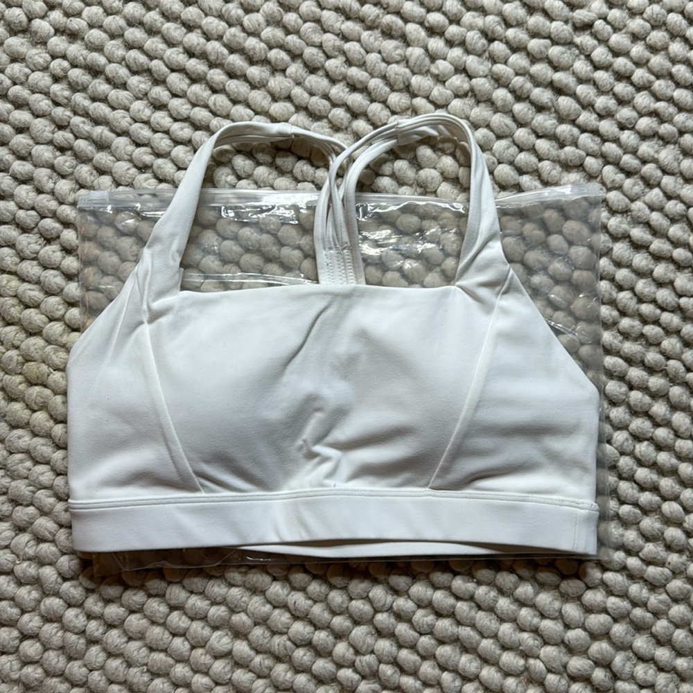 Sports bra new